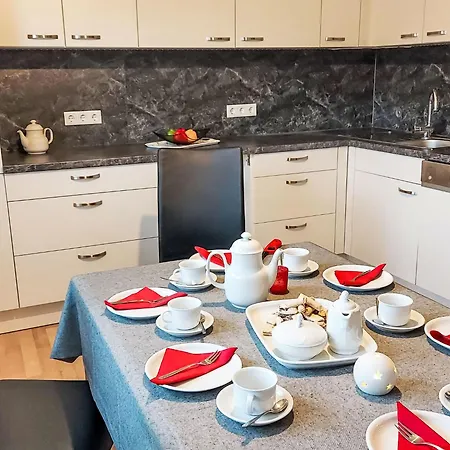 Lindenstrasse-1 By Interhome Apartamento