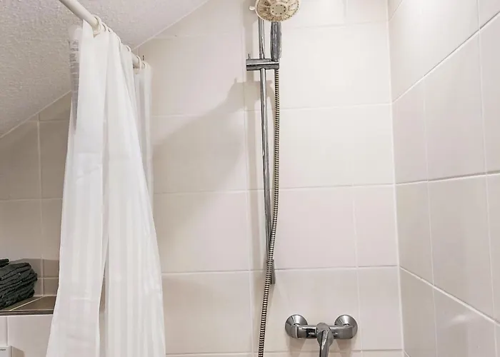 Lindenstrasse-1 By Interhome *